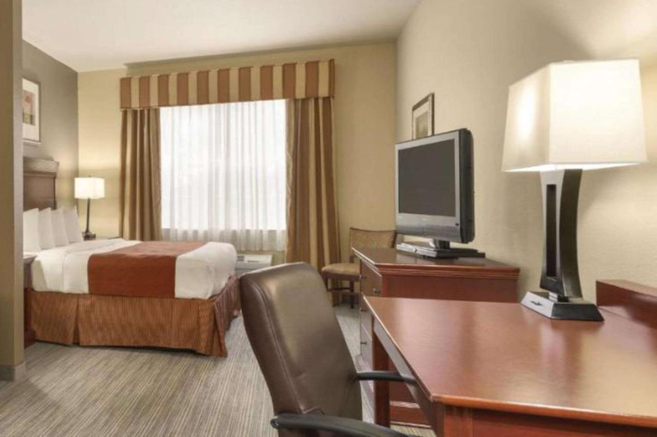 Seffner Inn And Suites Exteriér fotografie