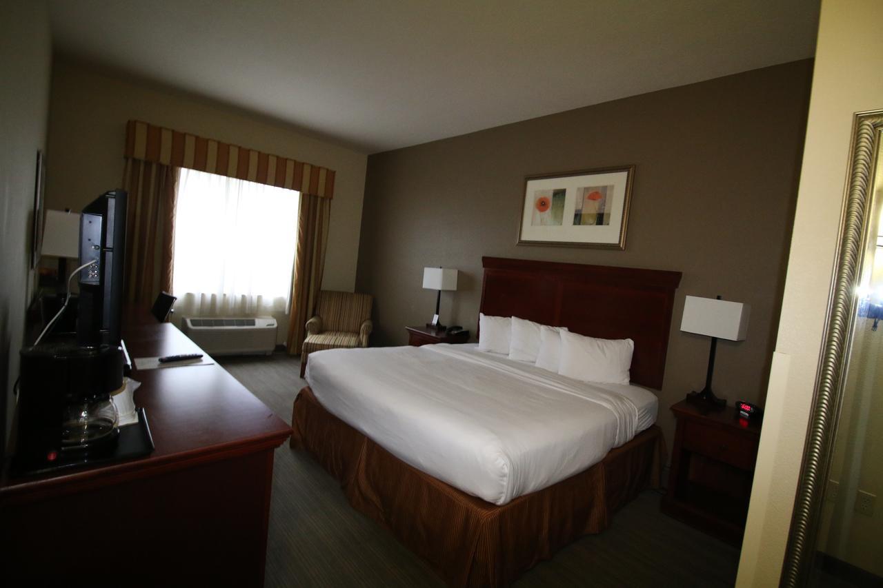 Seffner Inn And Suites Exteriér fotografie